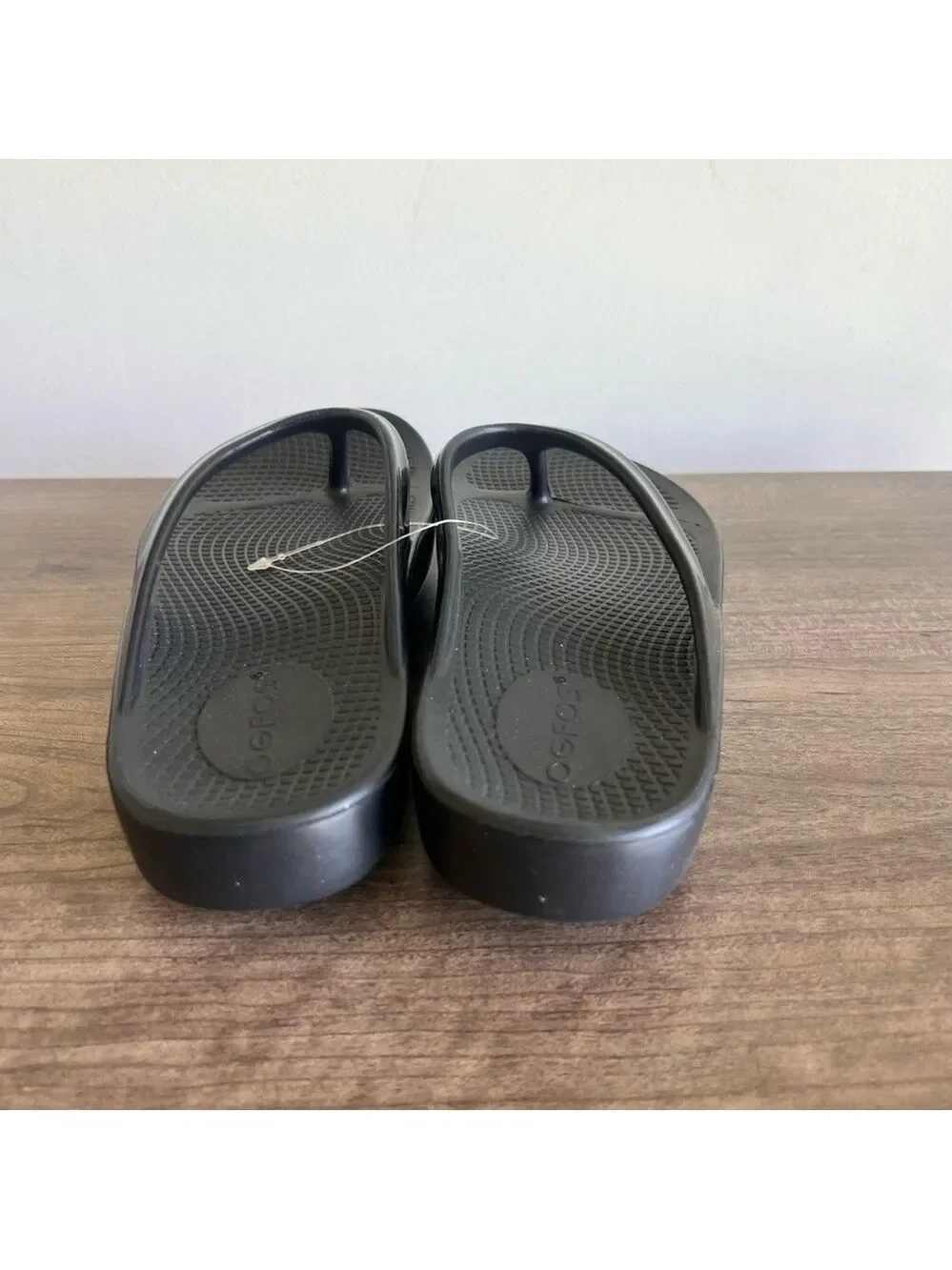 Oofos OOLaLa Women's Black Recovery Sandal Size 7 - Picture 5 of 8